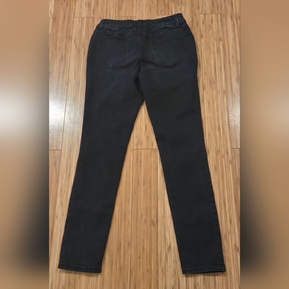Maurcies Classic Black Jeans - Picture 5 of 7